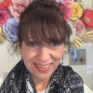 Meet your Posher, Lupita